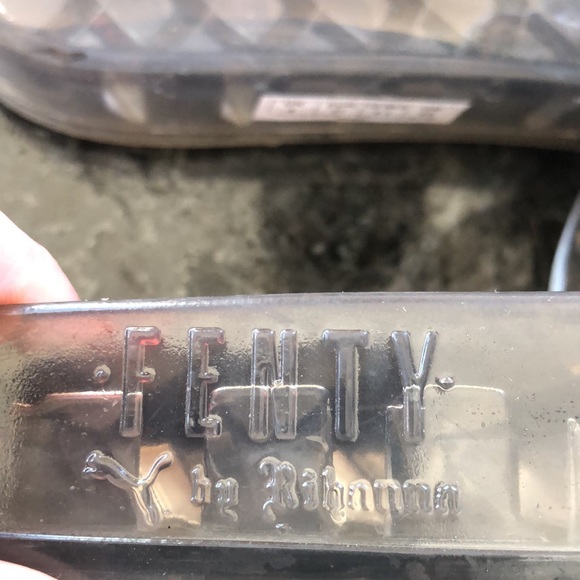 Fenty by Rihanna jelly slides - Picture 5 of 6